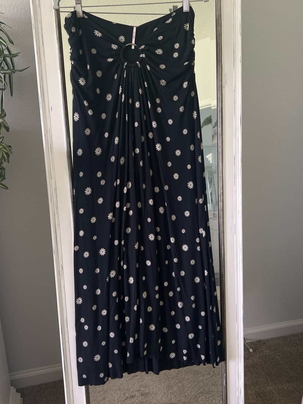 Black Daisy-Print Tube Top/dress
